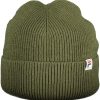 Fila Zelena 'S Kačket